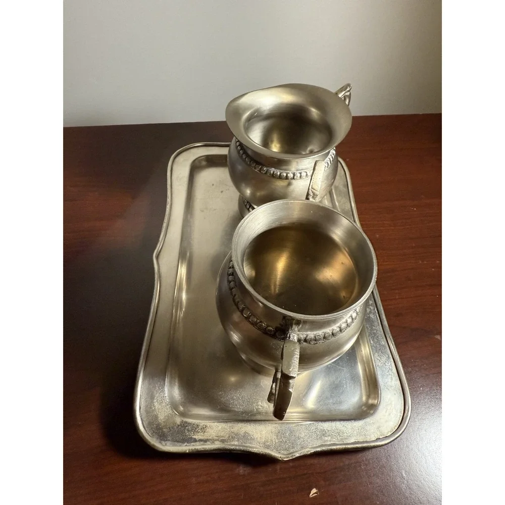 vintage silver-plated creamer and‎ sugar bowl set with a matching tray Unbranded
